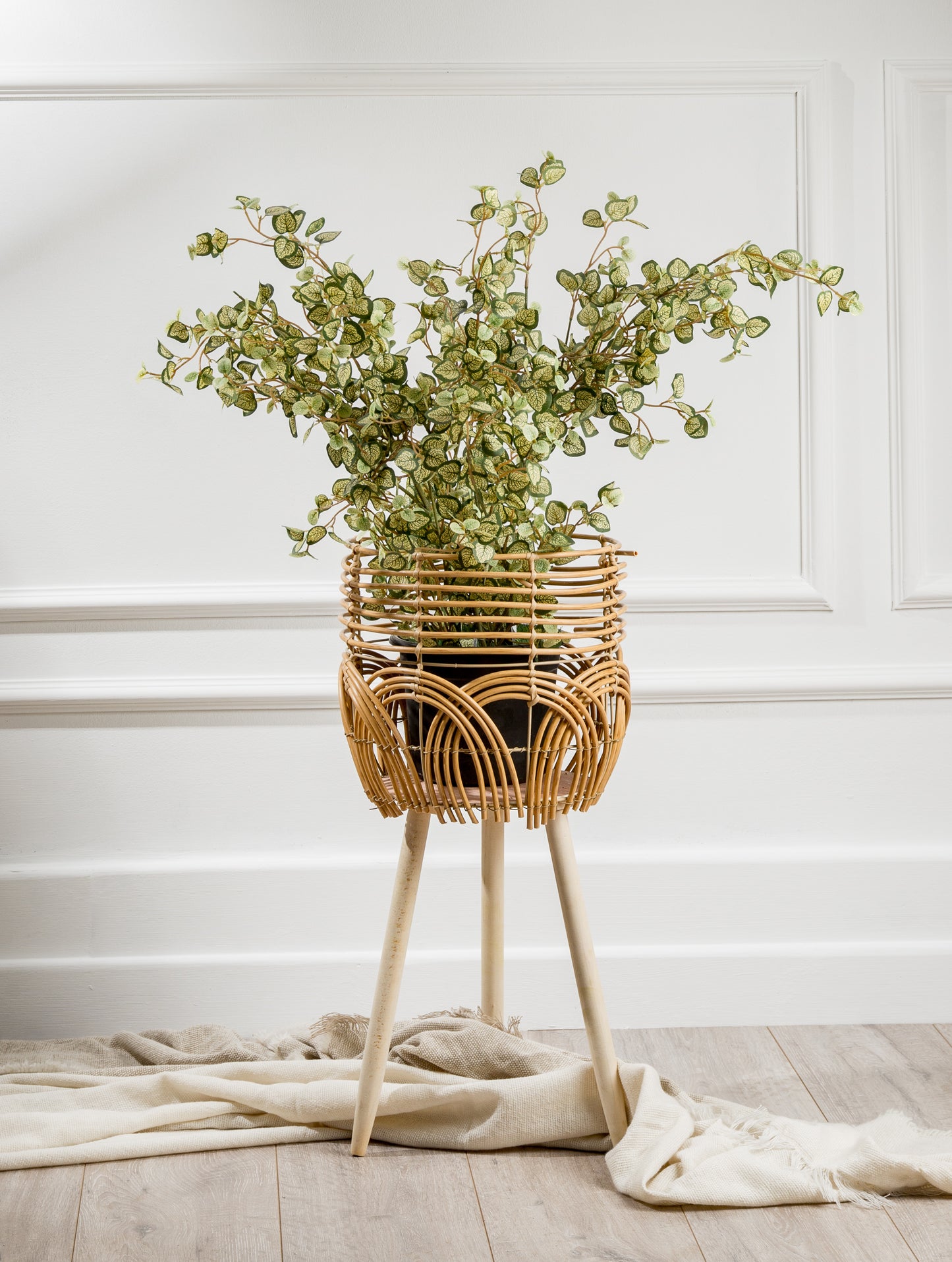 rattan standing planter