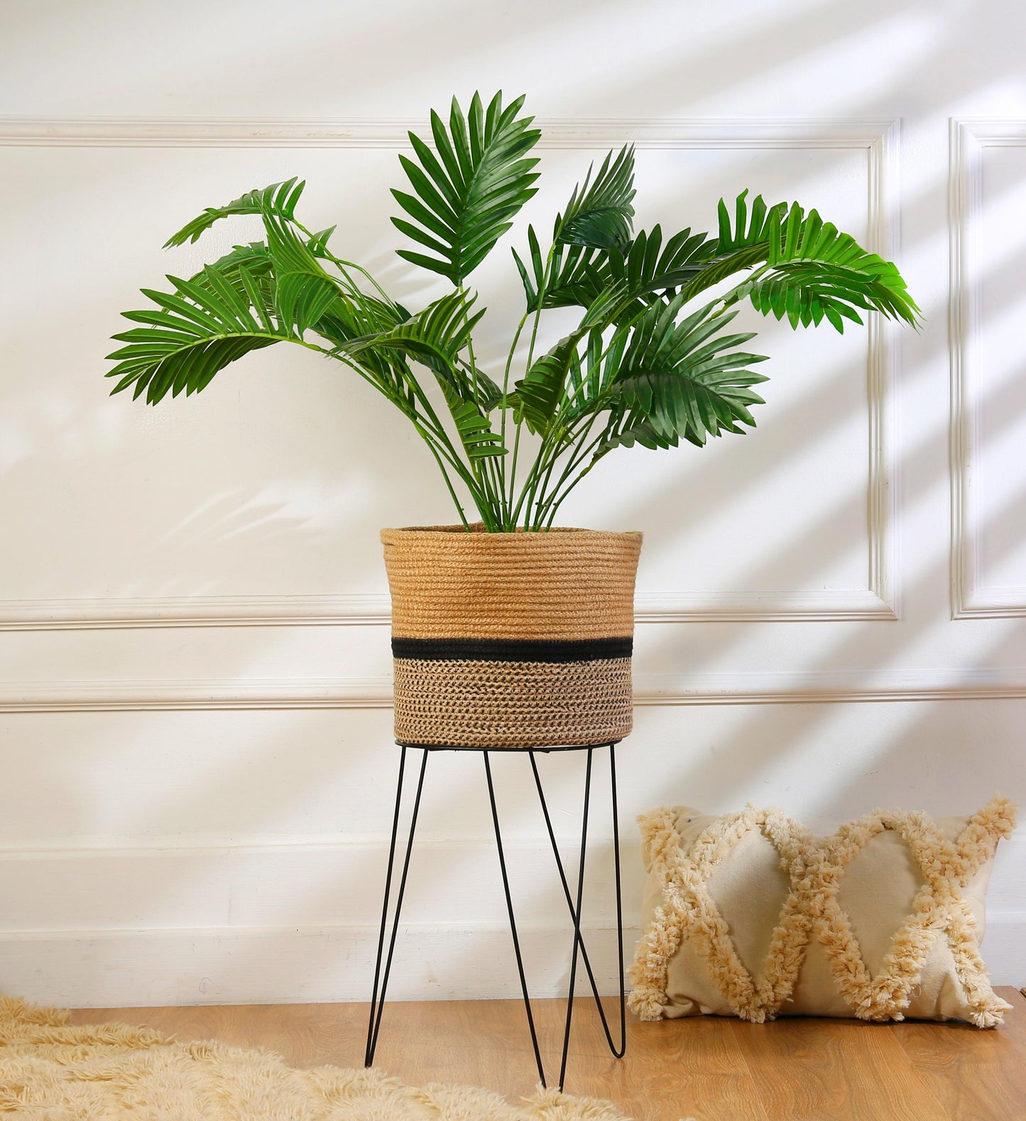 Artificial plant with  metal stand